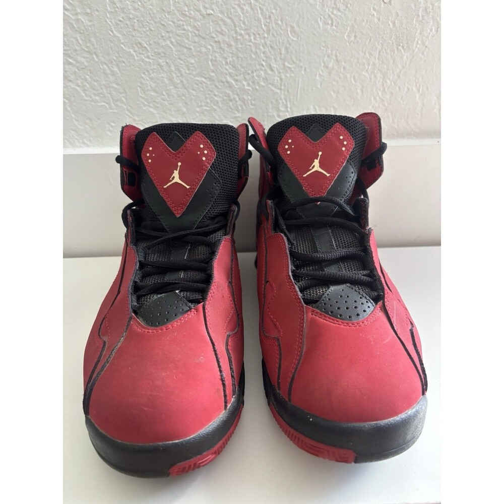 Jordan True Flight Men’s Size 10.5 Excellent Condition